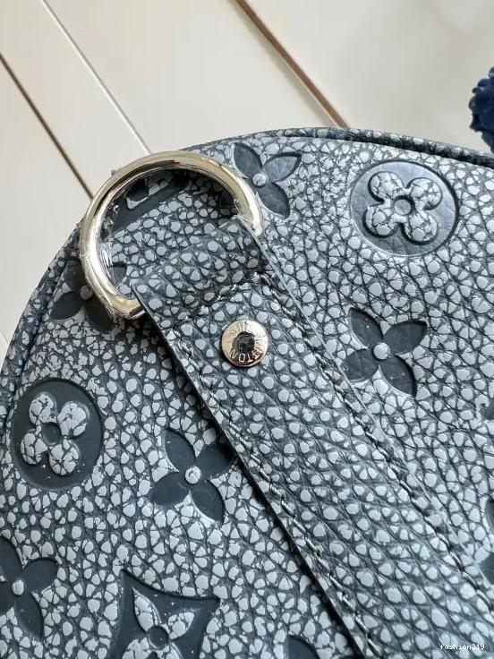 VUITTON 50 LOUIS KEEPALL 0425